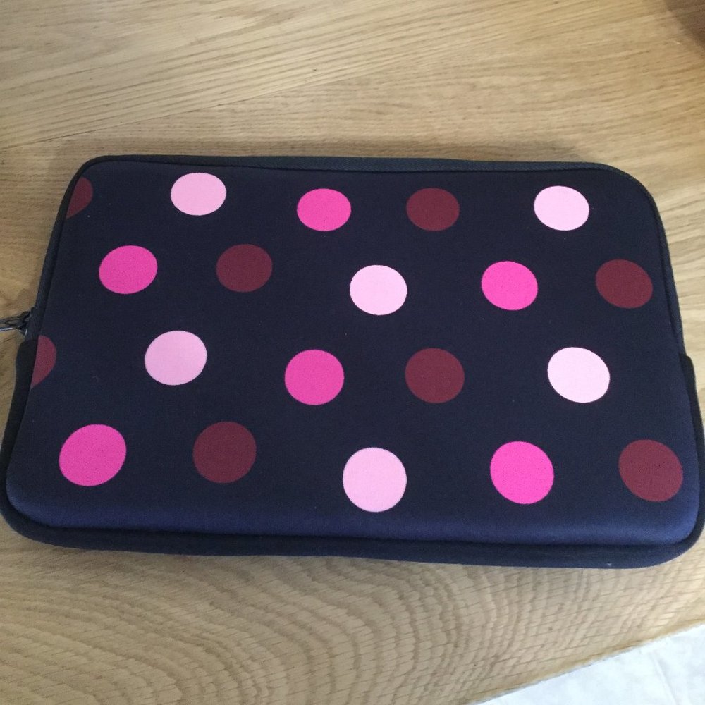 Tablet sleeve